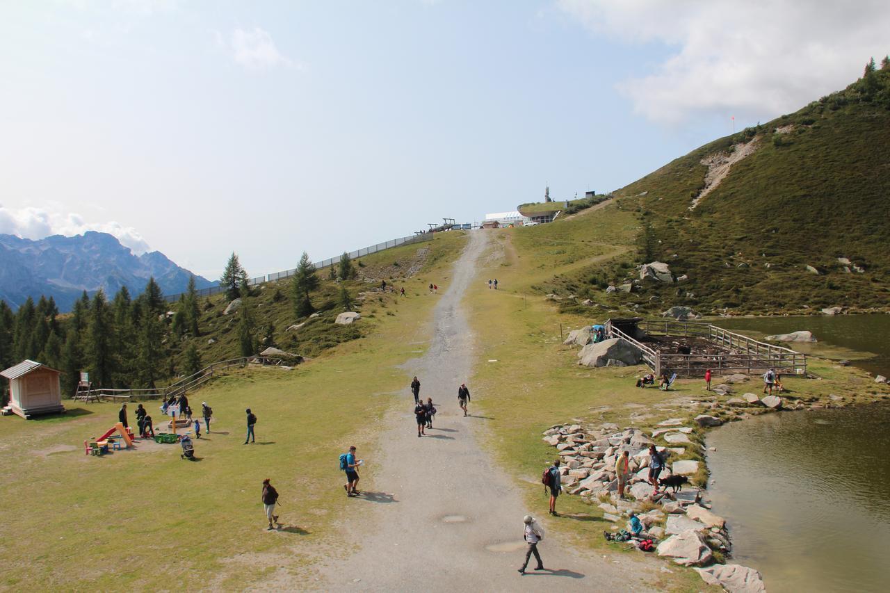 Rifugio Viviani Pradalago Madonna Exteriér fotografie